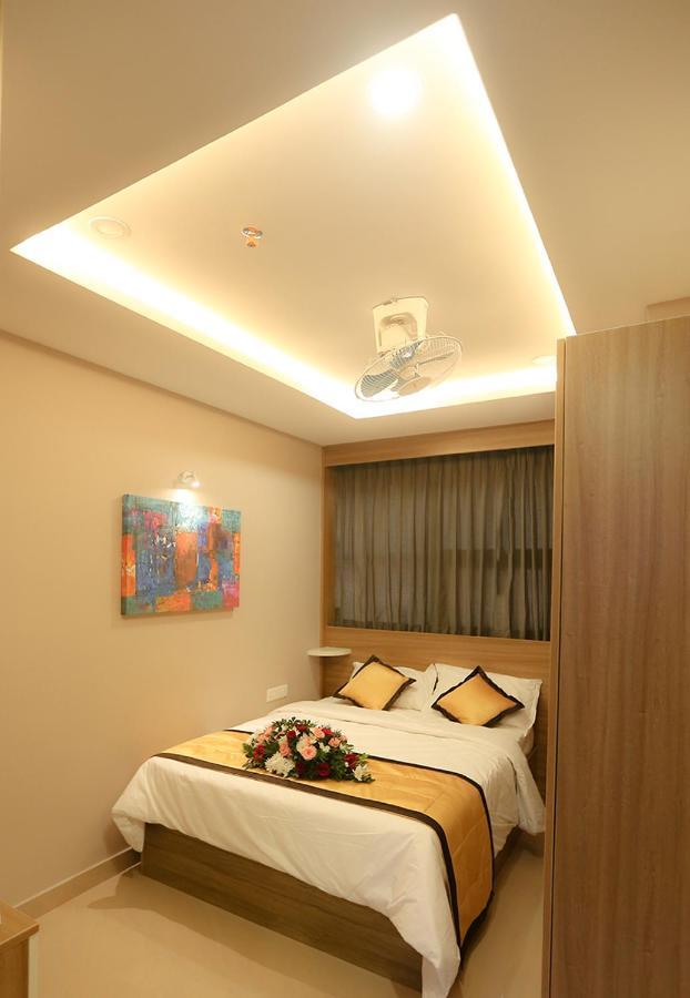 Hotel Emirates Kannangad Экстерьер фото