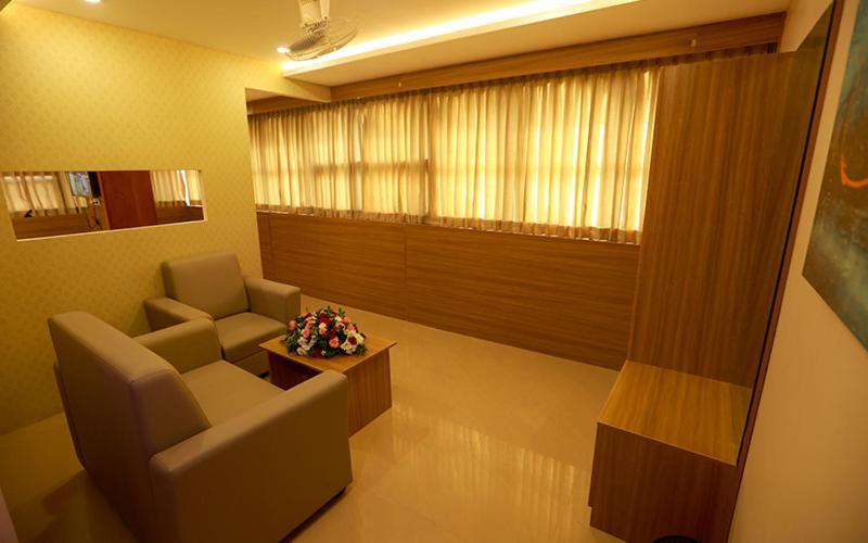 Hotel Emirates Kannangad Экстерьер фото